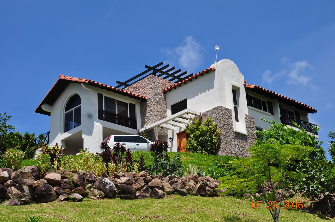 Hawk'S Nest Bed & Breakfast La Laguna de San Carlos Eksteriør bilde